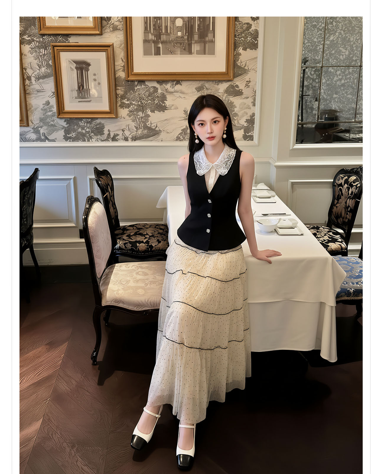 Bộ váy chấm bi gồm áo vest không tay và chân váy midi — Váy trắng nửa gạo, bộ đồ, Áo khoác đen chi tiết 6
