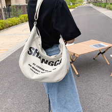 ���ԕr��Ů����ĸӡ�����e��2022�¿����º��s�μ��б���Ů��