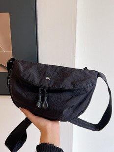 Japanese ultra light waterproof shoulder bag, universal nylon one-shoulder bag for men and women, chest bag, oxford cloth