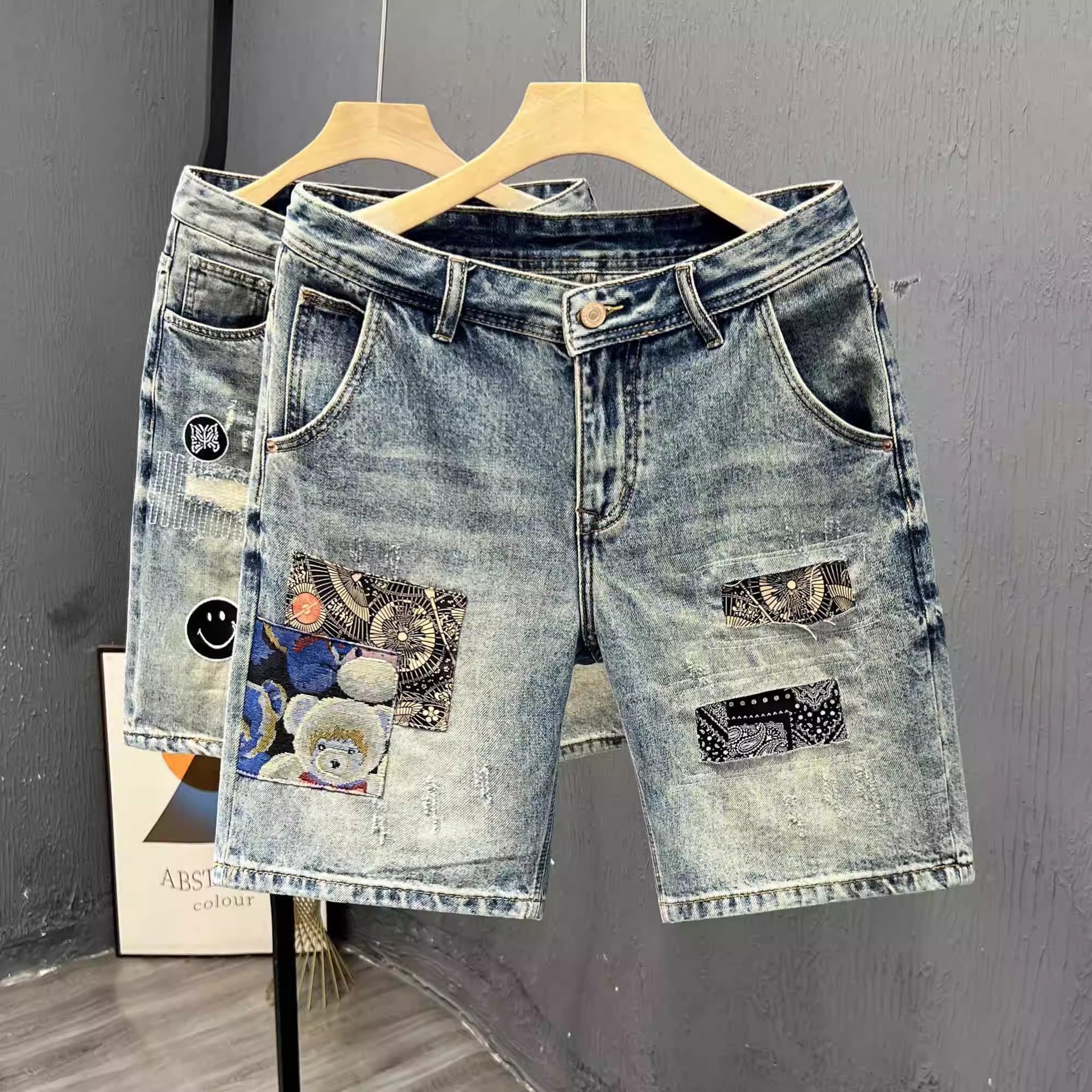 Men's Heavyweight Denim Shorts High Street Style Patchwork Embroidery Summer Cool Stylish Ripped Five-Point Pants Blue_voghion.com