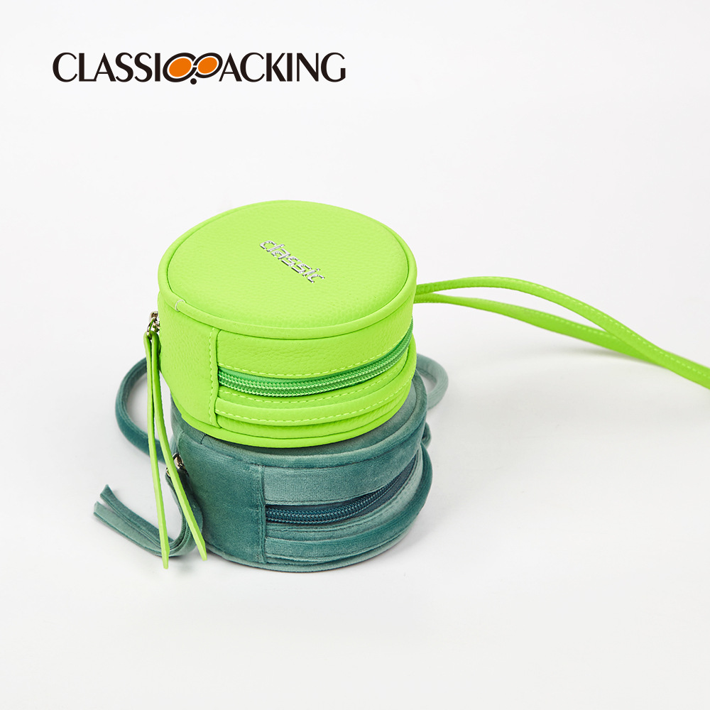 Monedero al por mayor de fábrica Material de PU verde lindo Tendencia Bolsa de almacenamiento de lápiz labial de todo fósforo Bolsa para auriculares Logotipo impreso