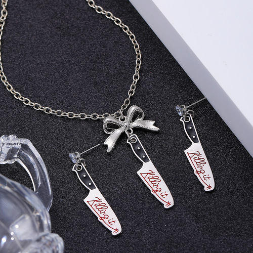 Dark Thorned Spikenard Rose Heart Cross Pendant Earrings for Women with Chain Rivets Punk Earrings for Men