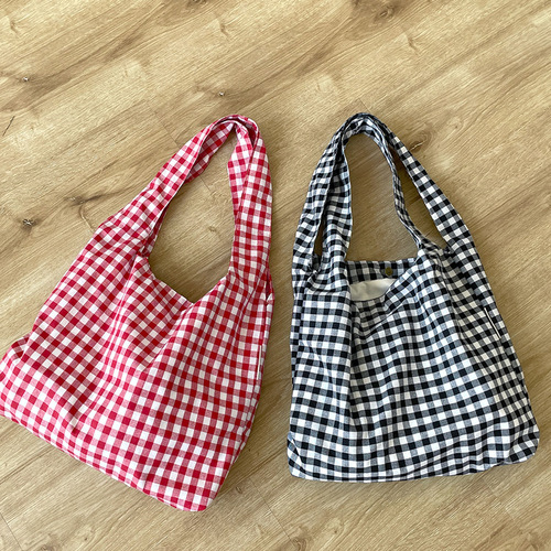 Wholesale Korean style retro plaid vest bag large capacity shoulder bag lightweight shopping bag versatile canvas bag for female students