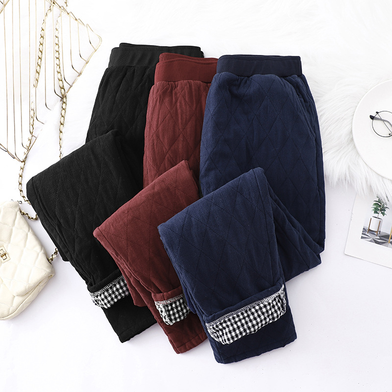 Demi-season quilted trousers for leisure