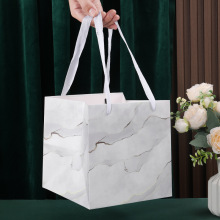 INS风大理石纹宽底正方形礼品袋现货花束包装袋加大号纸袋橱窗袋