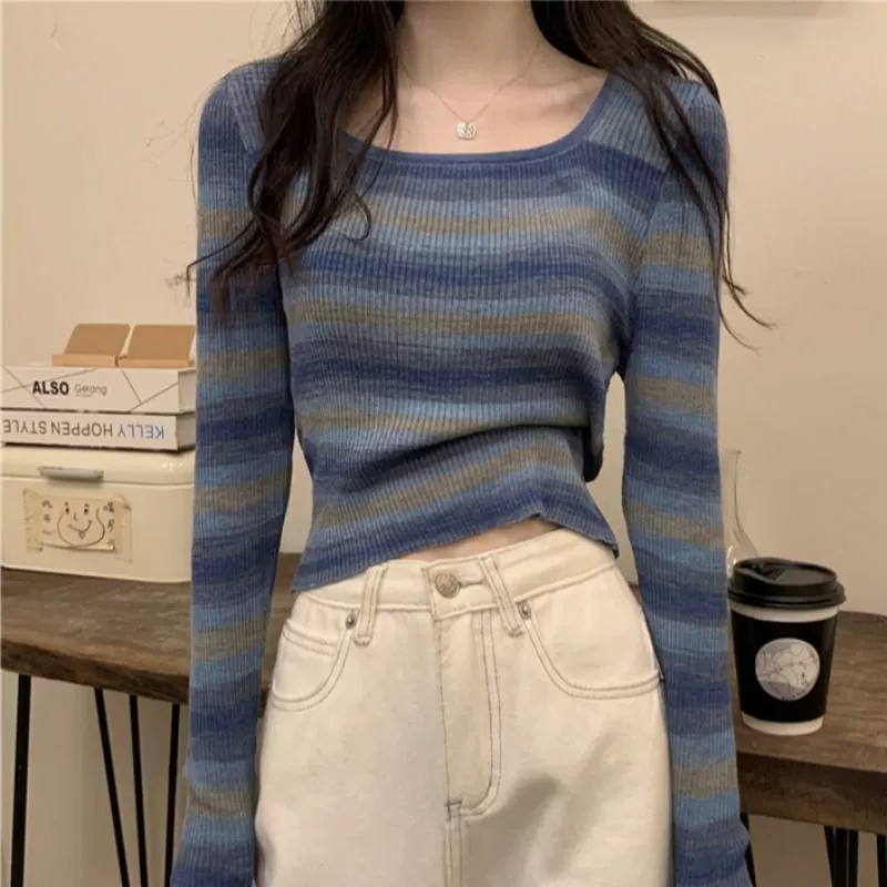 Spring long-sleeve, sexy knitted sweater, fitted
