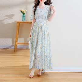 夏季新款时尚优雅气质蕾丝花边拼接温柔风中长款连衣裙雪纺碎花裙