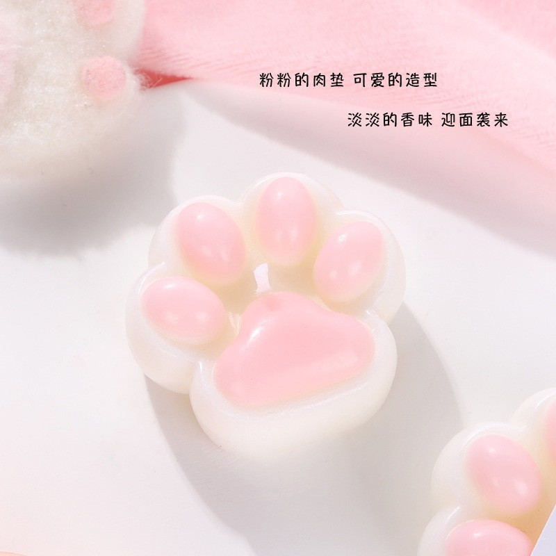 Low-Temperature Massage Candle in Rose Flower Design for Couples Foreplay and Atmosphere — detail image 34