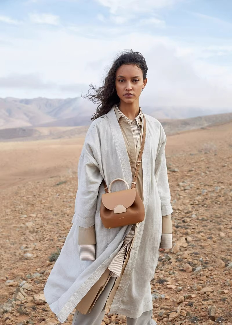 Borse da Donna Design di nicchia francese, Borsa a tracolla in pelle di vacchetta martellata di grande capacità di alta qualità Borsa a tracolla da donna di fascia alta_voghion.com