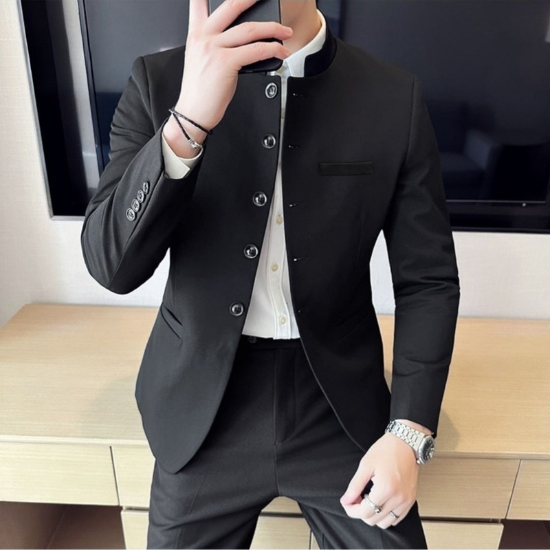 High-quality Zhongshan suit, a new Chinese-style men's outfit with a mandarin collar, suitable for young men, available in plus sizes, embodying the current Chinese fashion trend