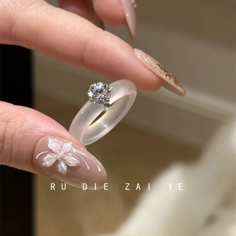库宁 素玉携光~新中式白玉髓锆石戒指经典款圆钻轻奢高级感指环|undefined