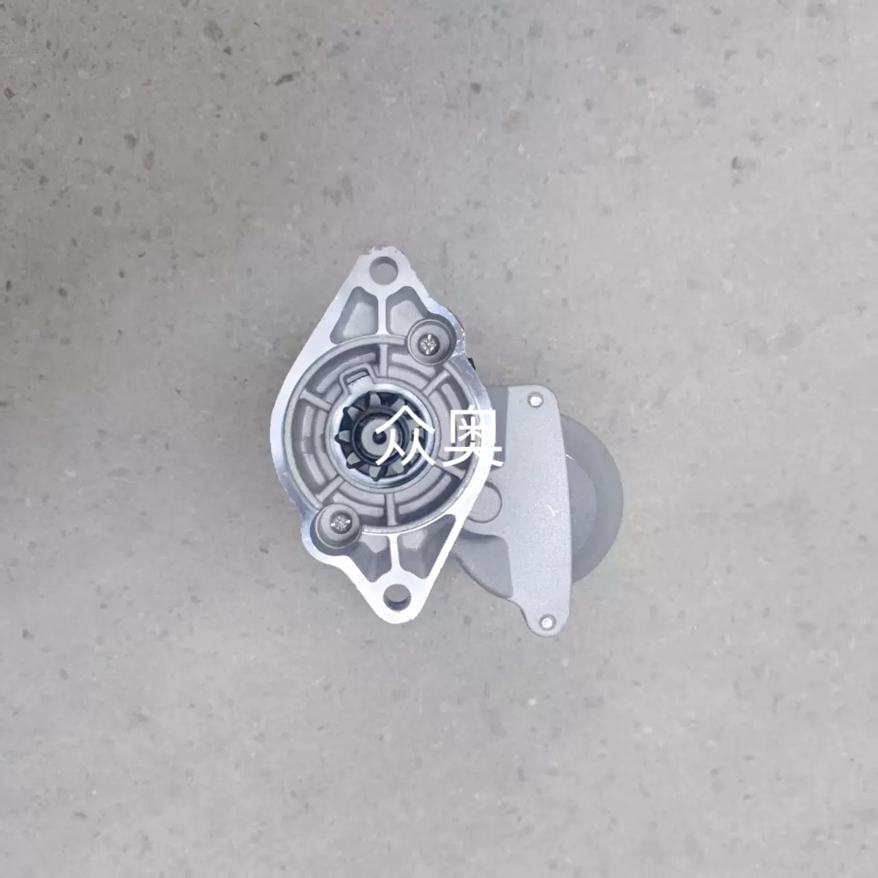 适用久保田D1105起动机0280008320 0280008321  0280008322