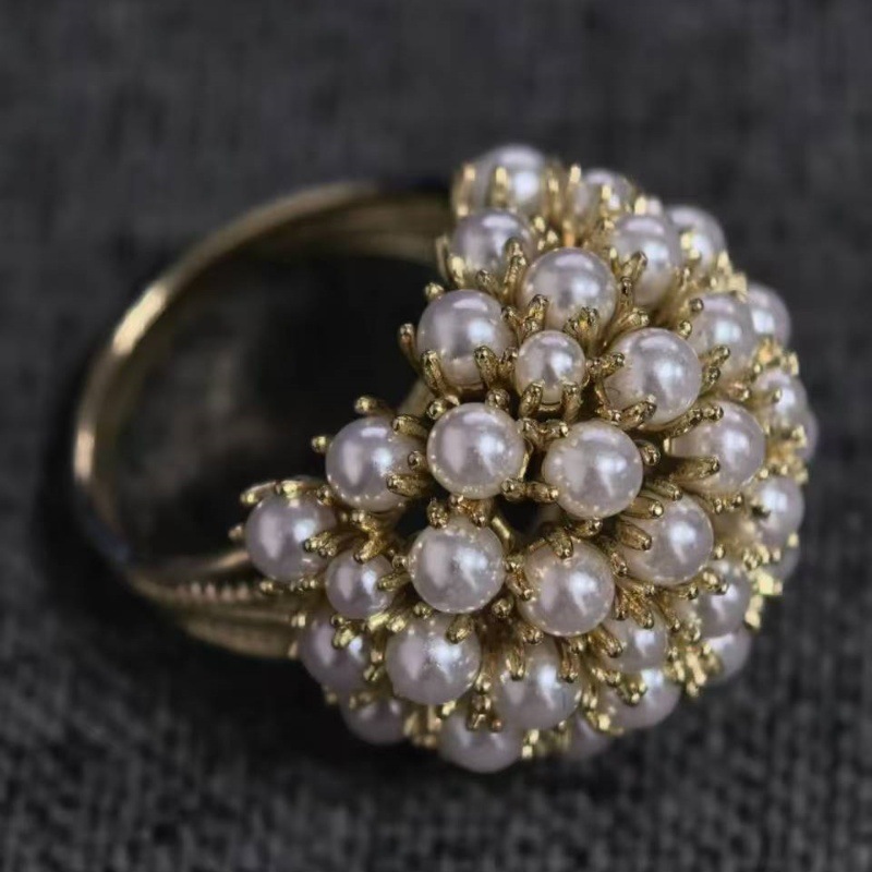 Cross-Border Hot-Selling French Baroque Style Hollow Pearl Ring Creative Design Sense Fashion Temperament Personality Ring for Women
