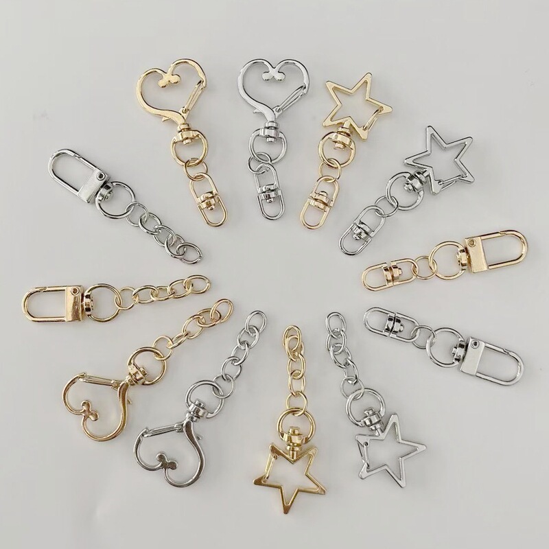 Heart Star Buckle Special-Shaped Key Lobster Buckle Metal DIY Jewelry Accessories Pendant with 8-Shaped 4-Section Chain Hanging Ring Buckle Heart Star Buckle Special-Shaped Key Lobster Buckle Metal DIY Jewelry Accessories Pendant with 8-Shaped 4-Section Chain Hanging Ring Buckle