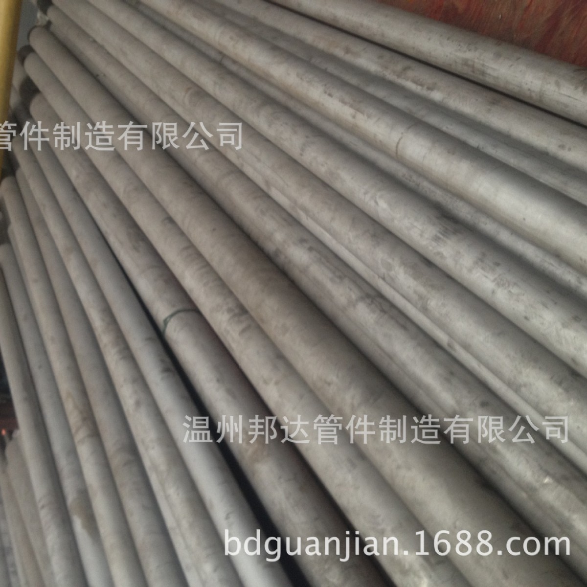 2205不锈钢无缝钢管 904L高压锻造钢管