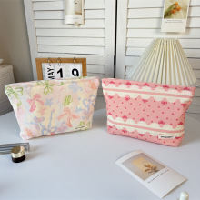 可爱蝴蝶结化妆包清新甜美印花内胆包女大容量外出护肤洗漱帆布袋