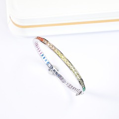虹系銀メッキグラデーションカラーサファイアブレスレット模造宝石虹銀飾り女性気質ファッションブレスレット