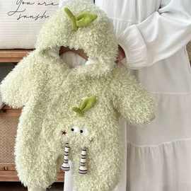 2025新款韩版宝宝外套棉服秋冬季加绒厚款夹棉婴儿连体衣毛毛爬服