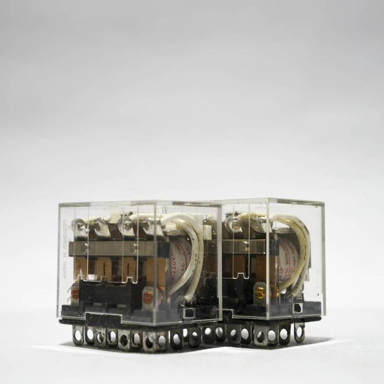 欧姆龙继电器MY2N-J LY2N-J MY3N-J LY3N MY4N-JGS AC/DC24V2