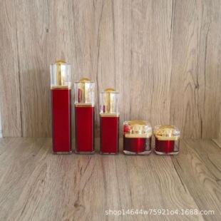������50ml�tɫˮ���˪���bƿ���b�p�Ӱ�����Һ���^���yƷ����