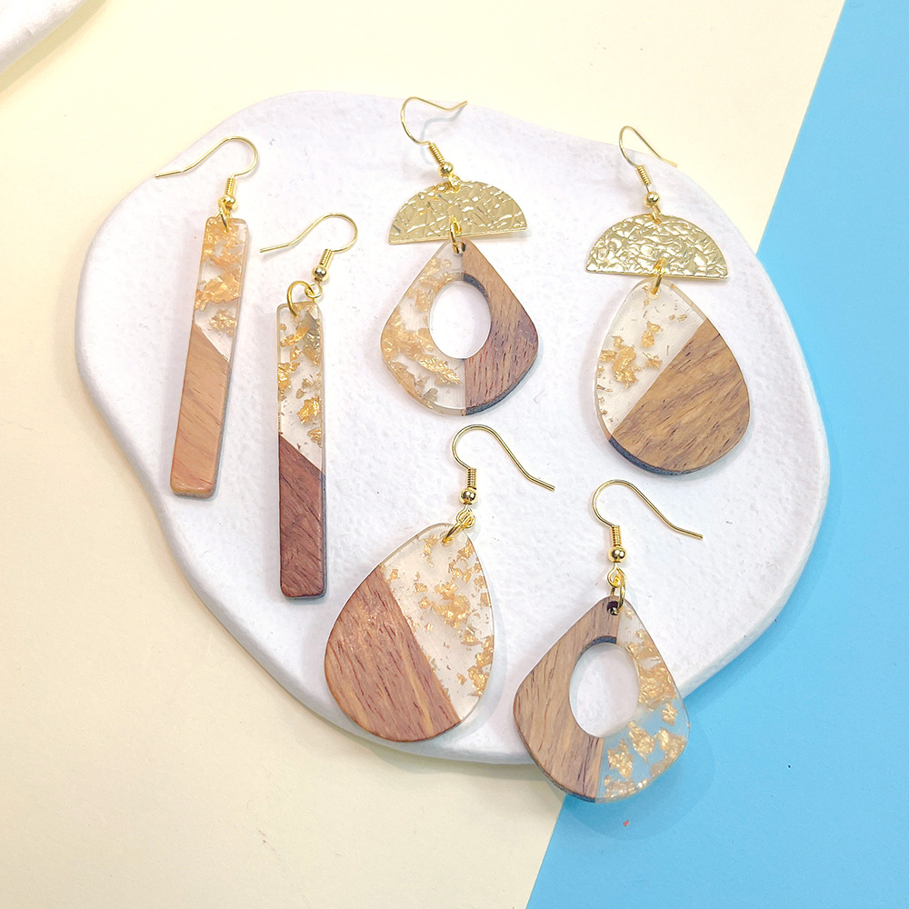 1 Pair Fashion Water Droplets Rectangle Polishing Wood Soft Clay Drop Earrings display picture 1