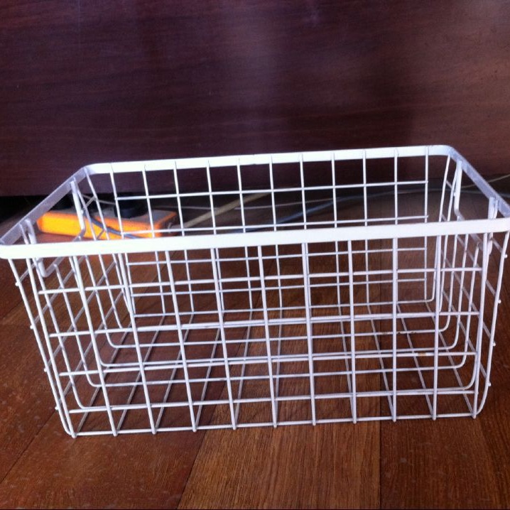 可生产铁丝喷塑工艺小网篮  品种规格齐全 欢迎来电来样洽谈