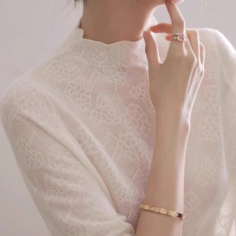Women's lace base shirt with long sleeves, 2025 new spring style, elegant half-high collar, slim fit, stylish inner layer, knitted sweater Women's lace base shirt with long sleeves, 2025 new spring style, elegant half-high collar, slim fit, stylish inner layer, knitted sweater