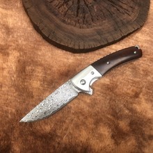 户外工具大马士革钢木柄铜折刀野营折叠刀烤蓝工艺手工开刃