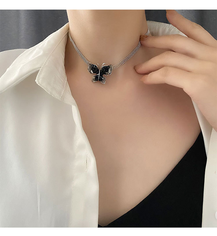 Fashion Butterfly Alloy Titanium Steel Plating Pendant Necklace 1 Piece