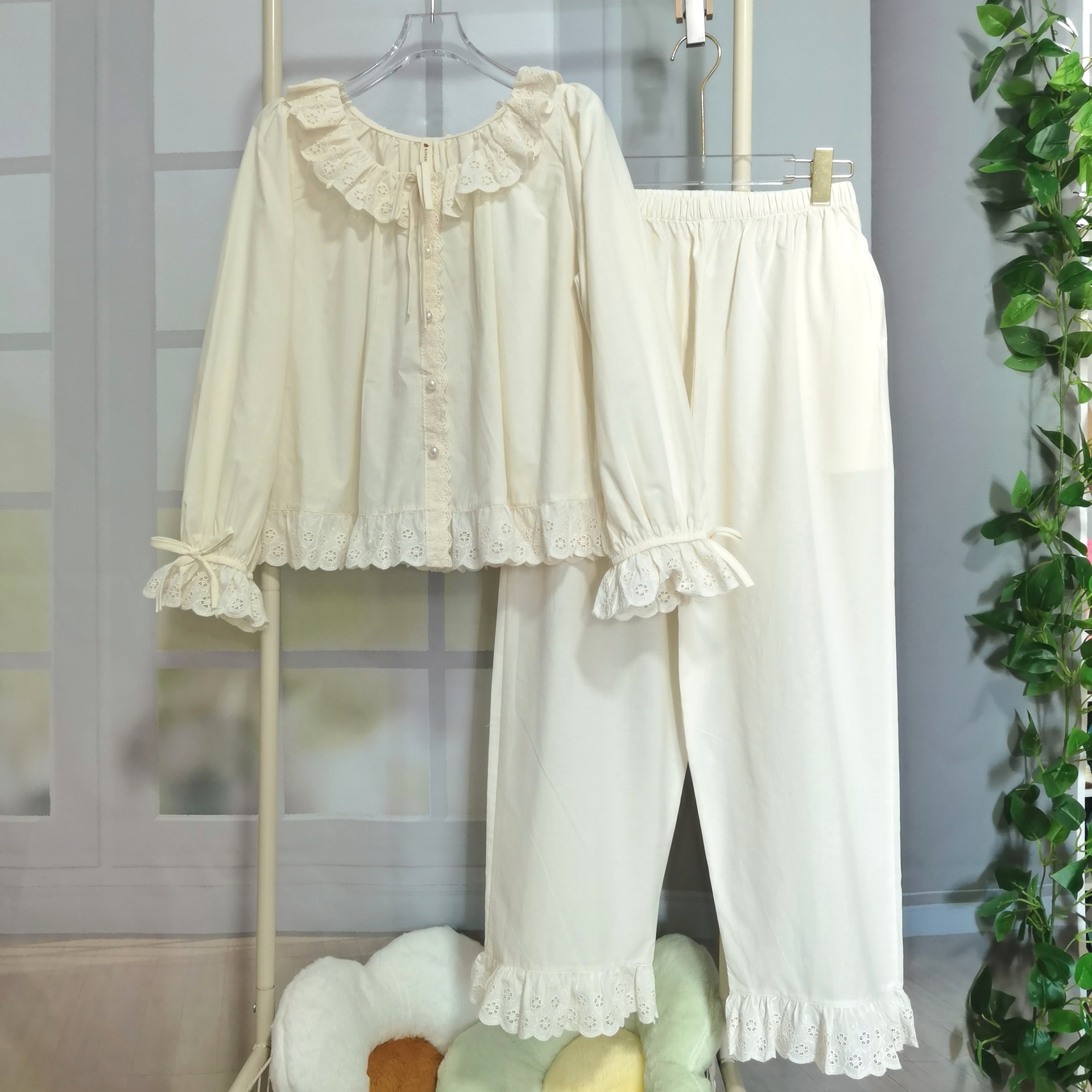 高级感纯棉睡衣女秋冬新款甜美公主蕾丝花边宫廷风开扣家居服套装