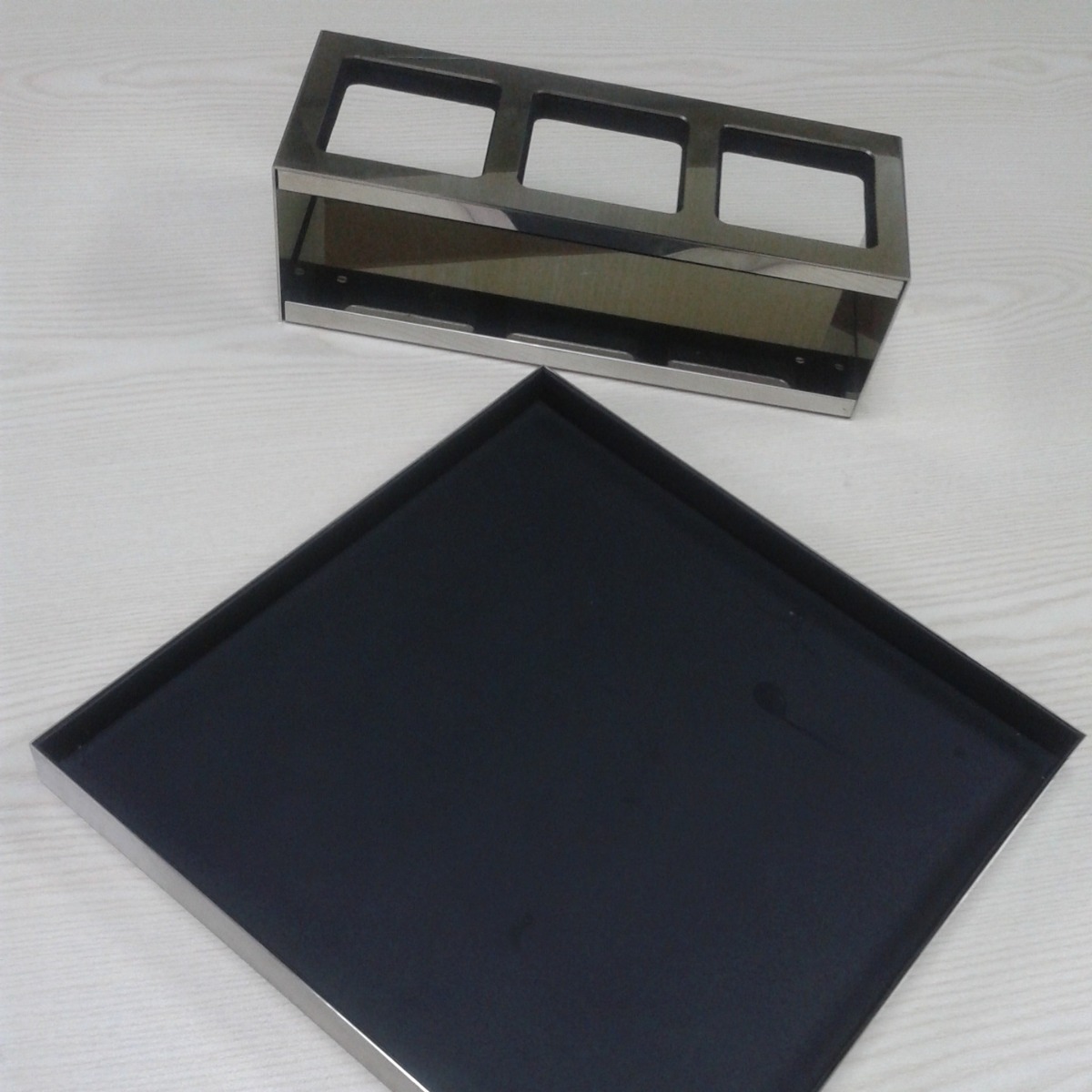 家居用品，酒瓶架，材质SS304黄铜锻造加工