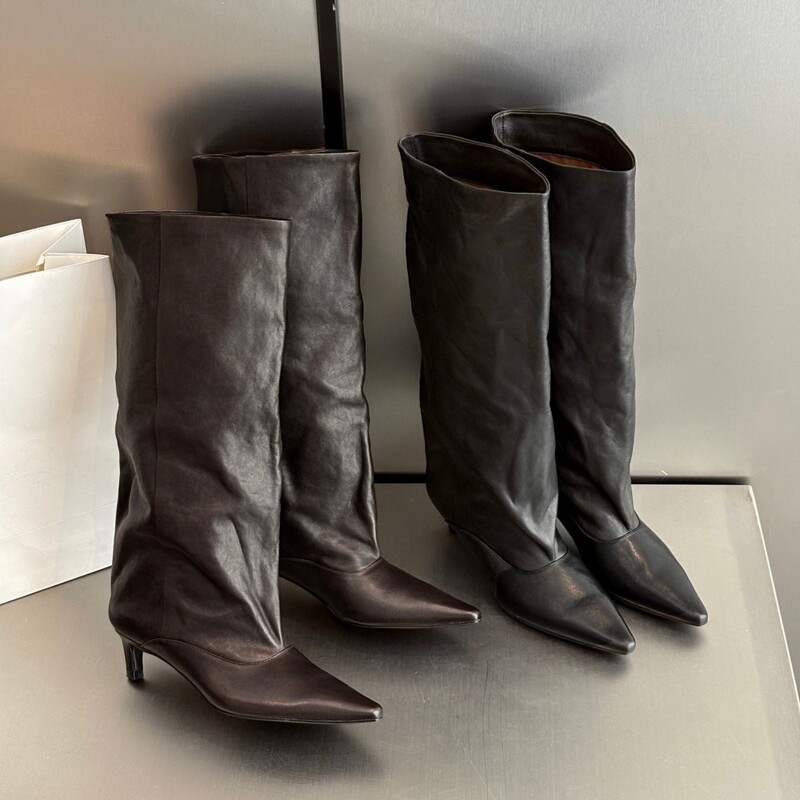 European women's shoes 26 autumn/winter fashion soft pleated oil wax cowhide pointed toe comfortable kitten low heel wide shaft long boots European women's shoes 26 autumn/winter fashion soft pleated oil wax cowhide pointed toe comfortable kitten low heel wide shaft long boots