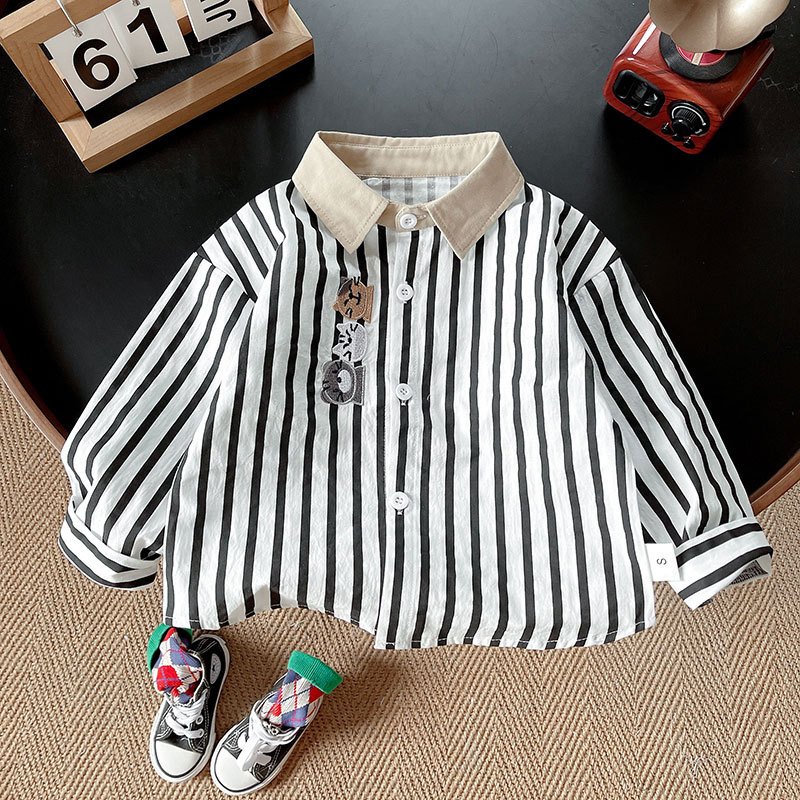 Forro de rayas de gato bordado