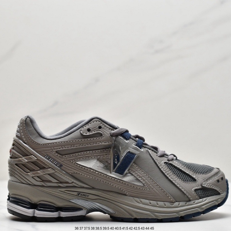 New Balance M1906古典的なレトロな単品の宝はスポーツのレジャーのお父さんの靴の金を組み合わせます。|undefined