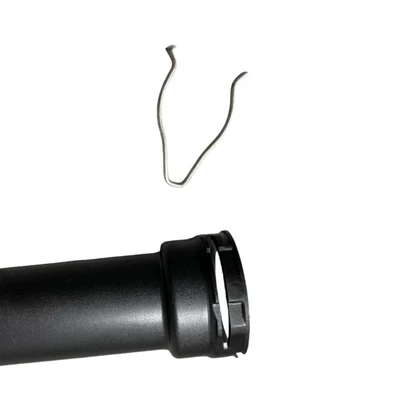 R58 R, automobile water pipe