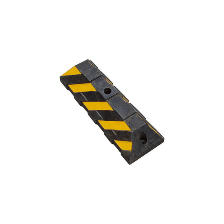 LC03橡胶车轮定位器阻轮器停车场设施挡轮器减速带