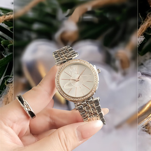 �¿���й���Ů���p�����Ůʿ��ʯӢ�ֱ�Ů���|̫���ֱ�
