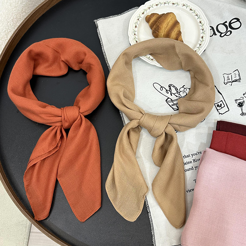 Bufandas de seda cuadrada bufandas de seda de alta calidad bufandas de seda de verano bufandas de seda de cabello bufandas de seda de cabello al por mayor