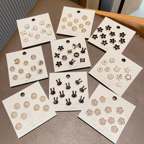 Shirt collar pearl anti-exposure brooch buckle pin to fix V-neck clothes artifact high-end female corsage accessories