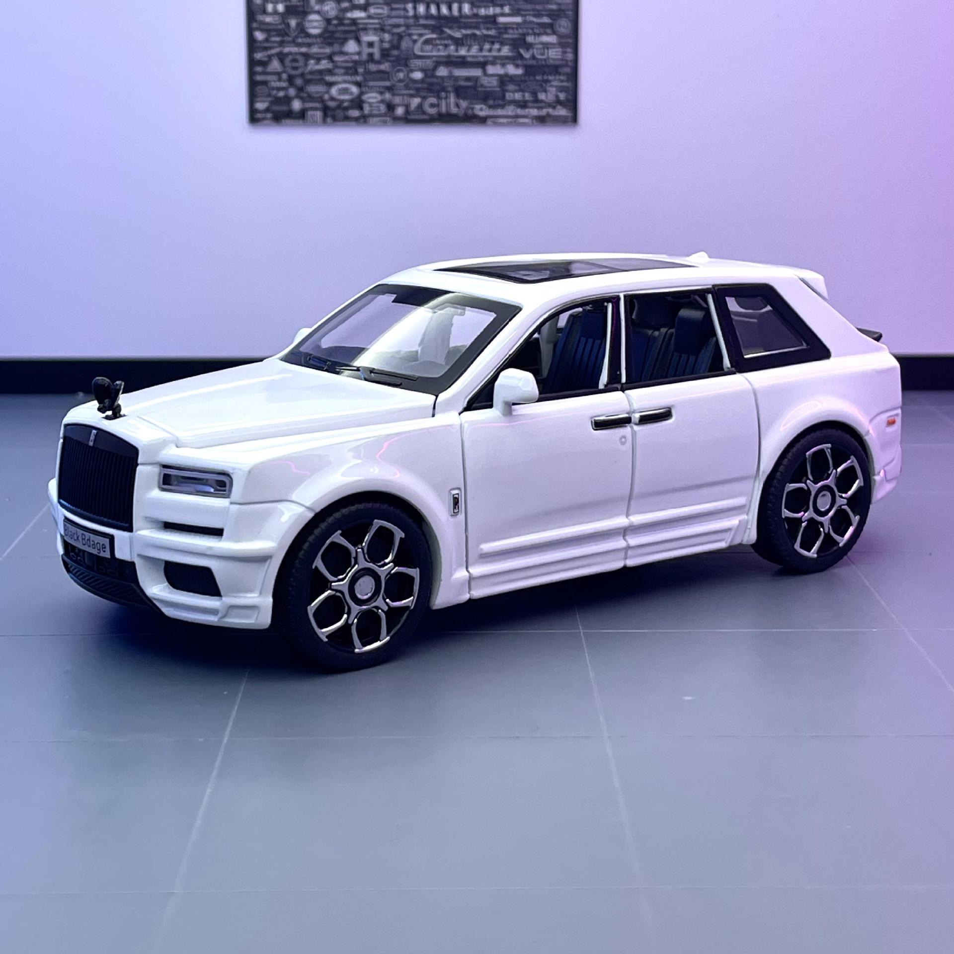 Zhongyuan xinghejin coche Modelo 1 :32 Curry Sur off-road vehículo tire hacia atrás con el sonido y la luz 6 Puerta Abierta modelo de coche de juguete adornos