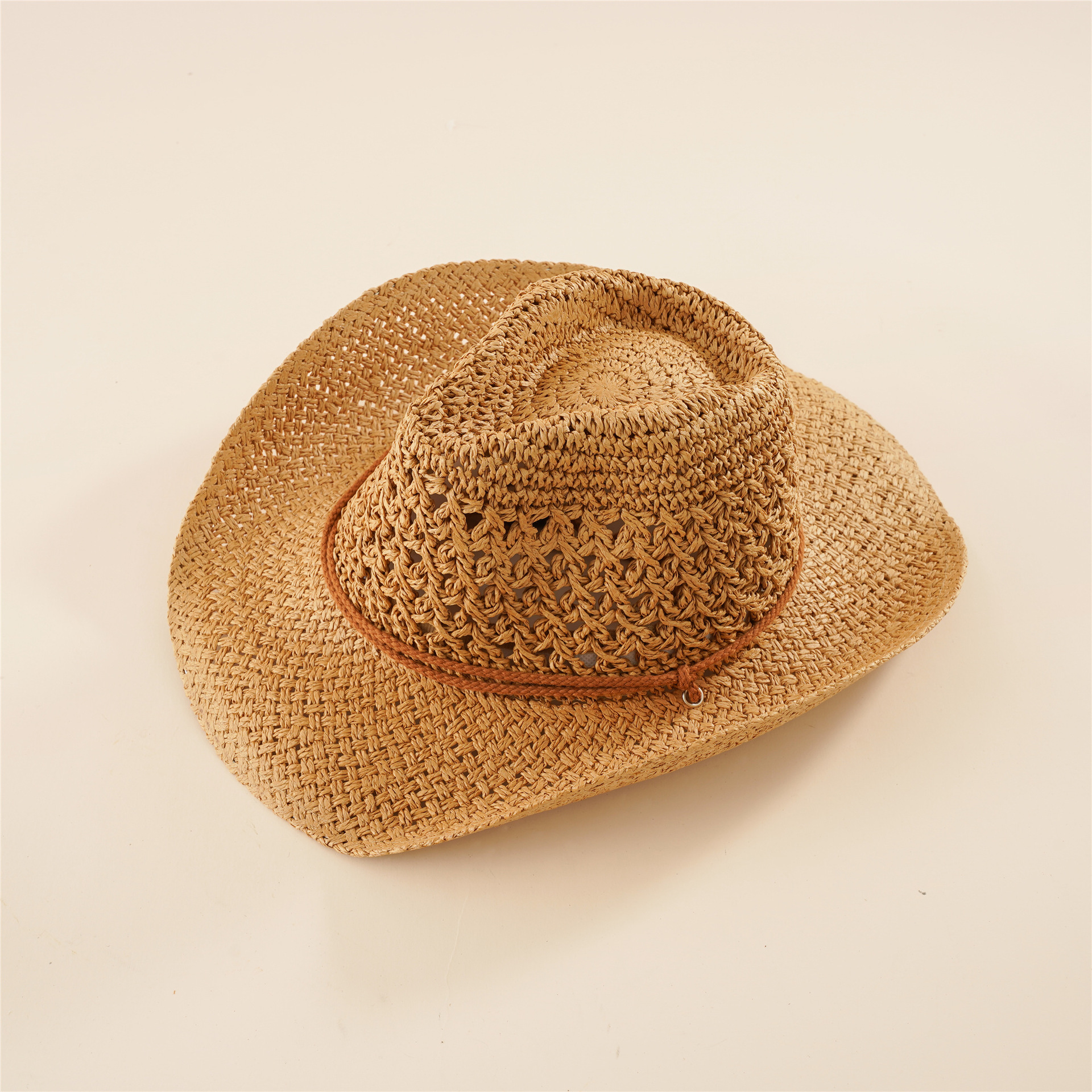 2021 Amazon paja color sólido decoración hueca verano juego sombrero de ala grande retro sombrero de paja a prueba de sol