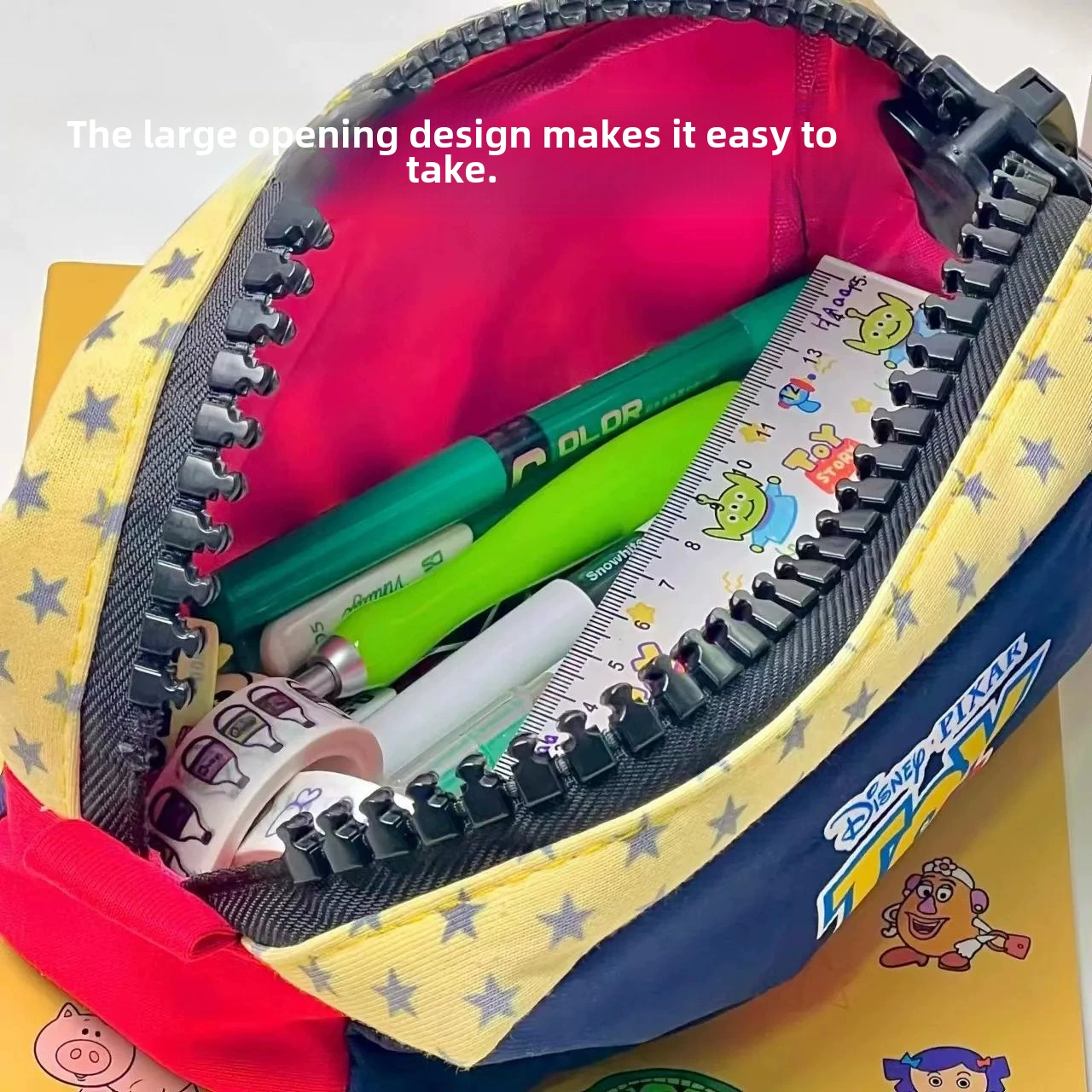 Japanese capacious cute toy with zipper, pencil case for pencils for elementary school students