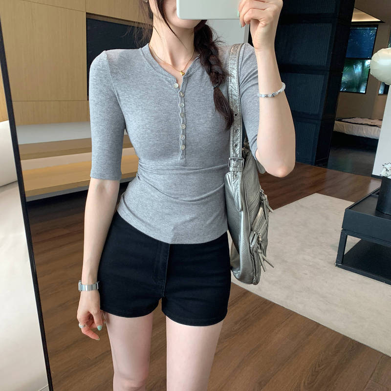 独特超好看半开领正肩中袖t恤女夏季2025新款高级感chic别致上衣|undefined