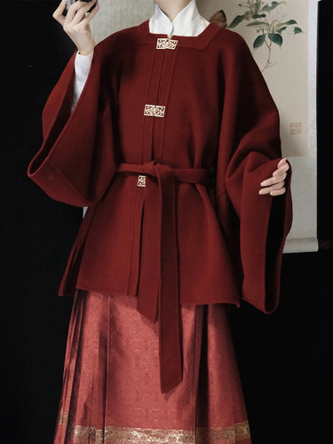 新中式国风红色呢子大衣女秋冬季感超好看小个子短款毛呢外套