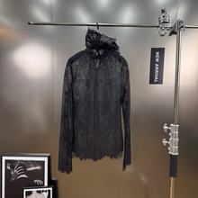 2025年冬季复古蕾丝风黑色立领长袖镂空钩花显瘦百搭蕾丝衫