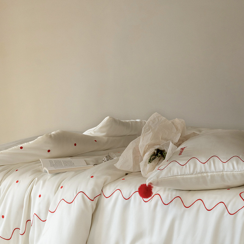 Parure de couette brodée à pois avec pompons mélange lyocell_voghion.com