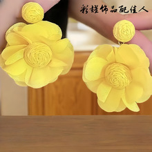 �߼��К��|�Sɫ��ˇ̫ꖻ�����Ů��߅�ȼ������@�׶���F�����