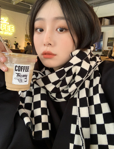  New Internet Celebrity Checkerboard Plaid Scarf Women's Autumn and Winter Student Versatile Warm Knitted Scarf Women's Winter Long Style