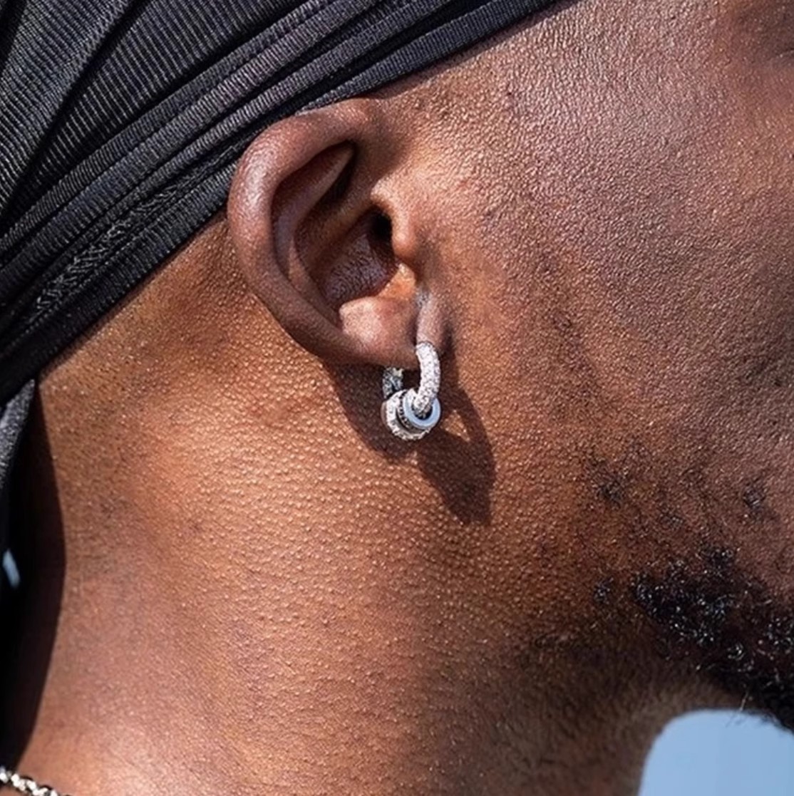 Sparkling Star Men's Earrings Hip-hop Style Inlaid Diamond Clips_voghion.com