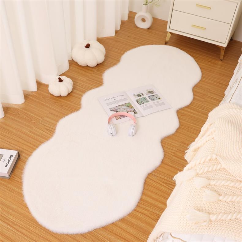 High-End Carpet, Plush Mat, Thickened Sleeping Pad, Transformation Tool for Bedroom, Fluffy Carpet Covering the Entire Room